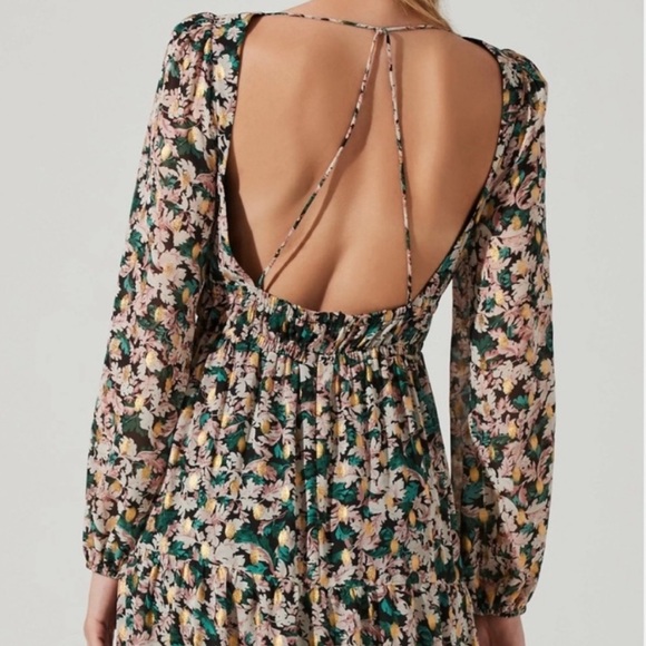 ASTR The Label Long Sleeve Floral Maxi Dress - Picture 2 of 7